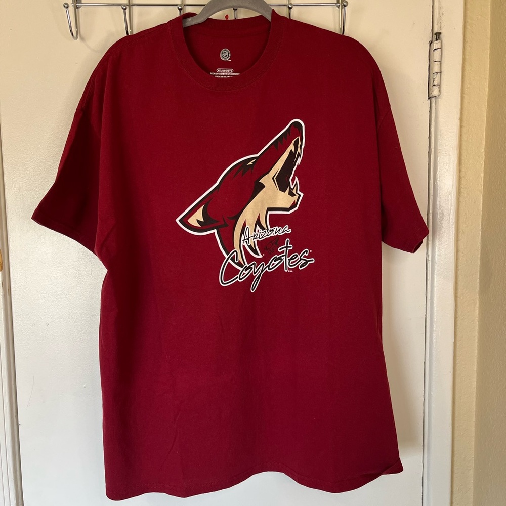 Arizona coyotes